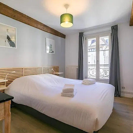 Le Rousseau Dijon