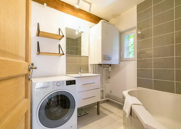 Le Rousseau Charme Et Authenticite- Srloc